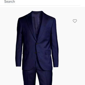 Saks Fifth Av Suit